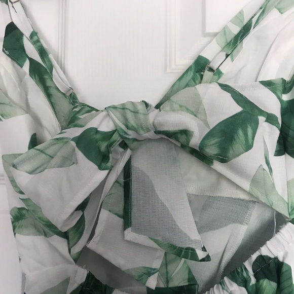 Tropical button dress - Picture 3 of 4